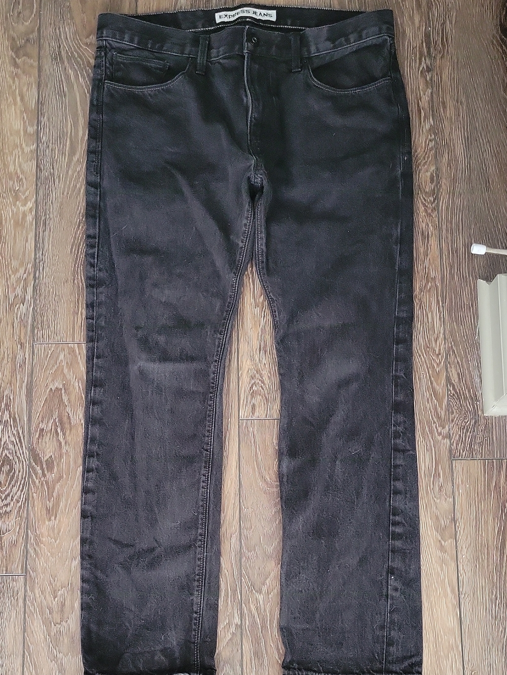 Express Men's Slim Fit Skinny Leg Jeans in Black
